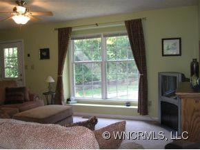 85 Relaxing View Dr. - Photo 9