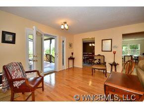 25 Lynnette Drive - Photo 3