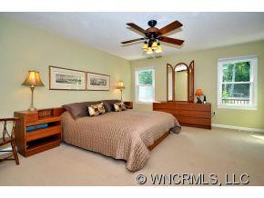 25 Lynnette Drive - Photo 8