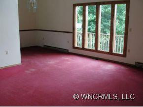 2 CHADWICK LN - Photo 3