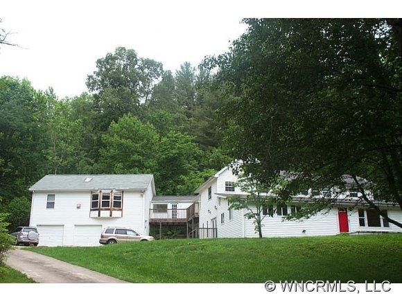 7 Walter Morgan Dr