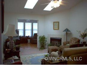 1804 Deermouse Way - Photo 3