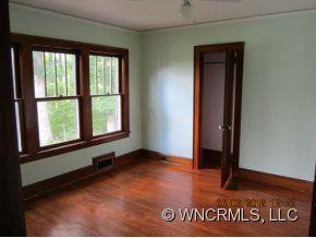 70 Noble - Photo 13