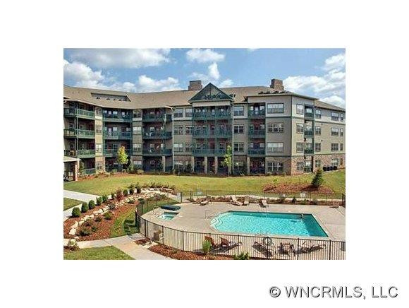 9 Kenilworth Knolls Unit #400