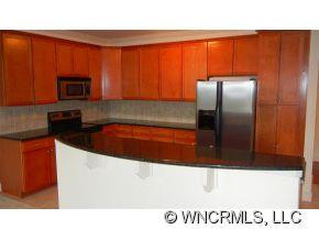 9 Kenilworth Knolls Unit #400 - Photo 4