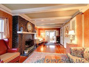 19 N. Liberty Street - Photo 2