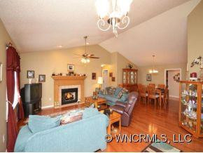 103 KINVARA LANE - Photo 8
