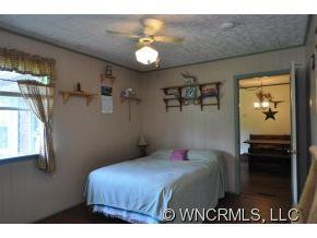 265 Carson Street - Photo 17