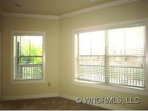 9 Kenilworth Knoll   Unit #221 - Photo 4