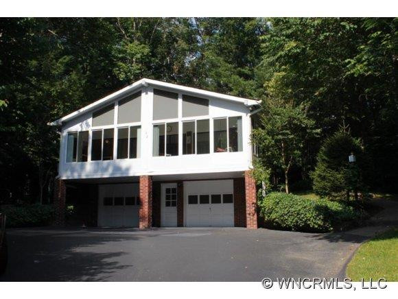 312 Colony Ln
