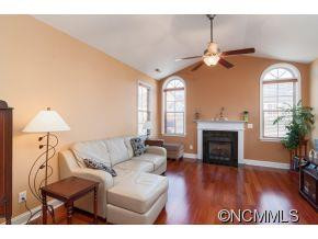 110 Mountain Meadow Circle - Photo 5