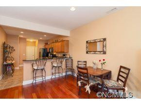 110 Mountain Meadow Circle - Photo 8