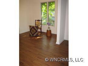 358 Cumberland - Photo 7