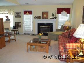 395 Glensprings Drive - Photo 4