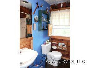 124 Fire Tower Road - Photo 11