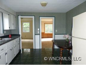 139 Carolina Mountain Drive - Photo 10