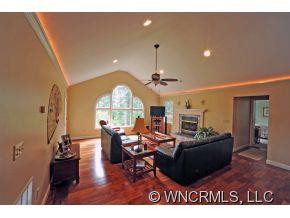 17 Azalea Terrace - Photo 2