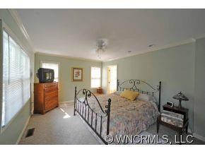17 Azalea Terrace - Photo 8