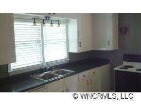 177 Carrier Street - Photo 4