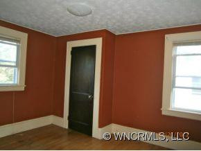 61 Clinton Avenue - Photo 17