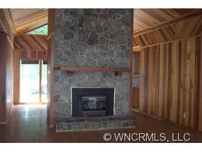 1707 Hwy 261 - Photo 5
