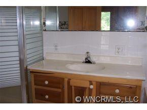 1707 Hwy 261 - Photo 9