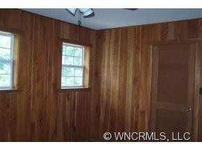 1707 Hwy 261 - Photo 10