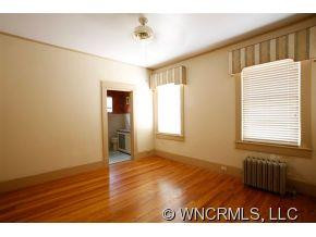 84 Woodward Avenue - Photo 13
