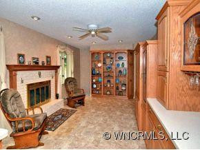 501 OAKWILDE DRIVE - Photo 11