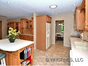 501 OAKWILDE DRIVE - Photo 8
