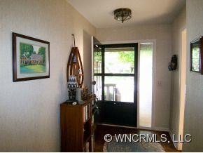 905 Red Oak Drive - Photo 2