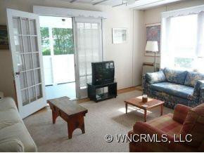 1811 MEADOWBROOK TERRACE - Photo 14