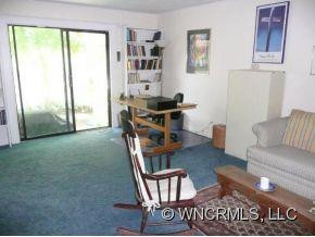 1811 MEADOWBROOK TERRACE - Photo 8