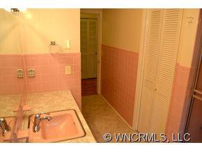 1175 Ratcliff Cove Road - Photo 16