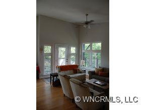 125 Clingman Ave Unit 301 - Photo 5