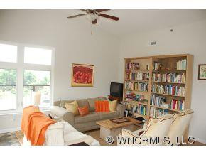 125 Clingman Ave Unit 301 - Photo 6