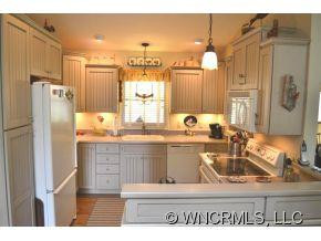 223 Lenwood Drive - Photo 9