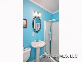 15 CARJEN AVENUE - Photo 12