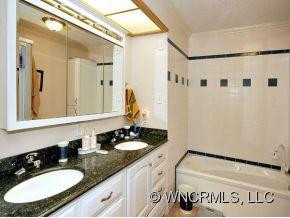 15 CARJEN AVENUE - Photo 16