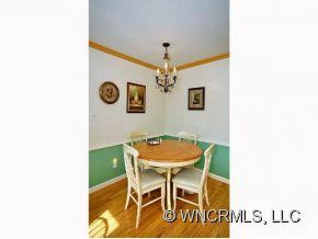 15 CARJEN AVENUE - Photo 9