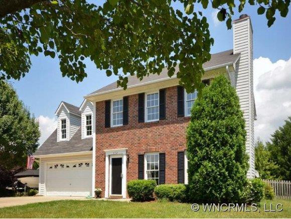 1102 ROSEBRIAR COURT
