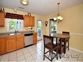 1102 ROSEBRIAR COURT - Photo 5