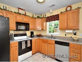1102 ROSEBRIAR COURT - Photo 6