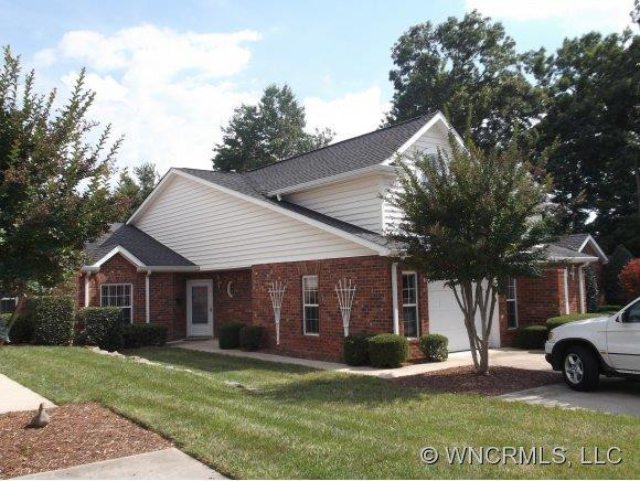 202 Forrestwood
