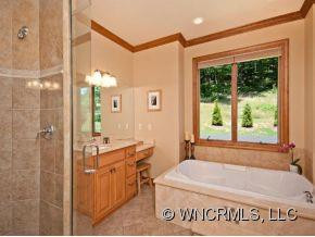 124 BARK TRAIL - Photo 12