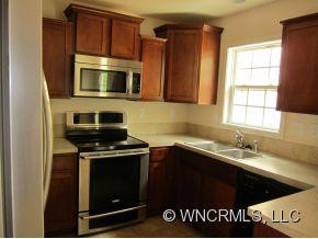 37 Jeff Drive - Photo 4