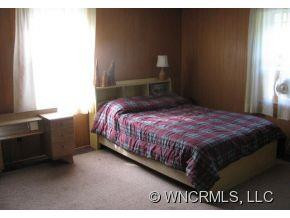 2252 Riceville Road - Photo 11