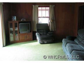 2252 Riceville Road - Photo 5