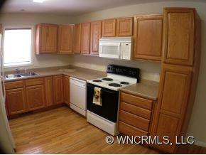 32 PIERCY - Photo 2