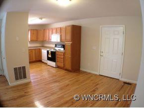 32 PIERCY - Photo 4